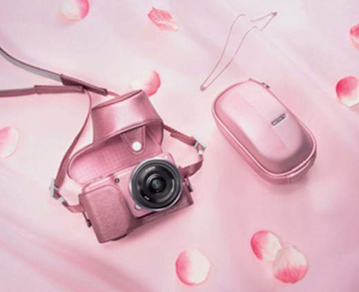 Sony  NEX-3 推出粉紅色機身！
