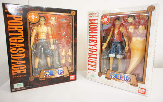 海賊王~魯夫艾斯兄弟公仔開箱 海賊王~魯夫艾斯兄弟公仔開箱