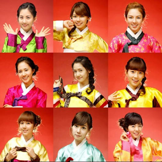 新年即將來臨~韓星們穿著韓服向大家問候過年好! 新年即將來臨~韓星們穿著韓服向大家問候過年好!