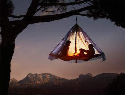 超刺激~在高山懸崖邊睡覺的人們  超刺激~在高山懸崖邊睡覺的人們