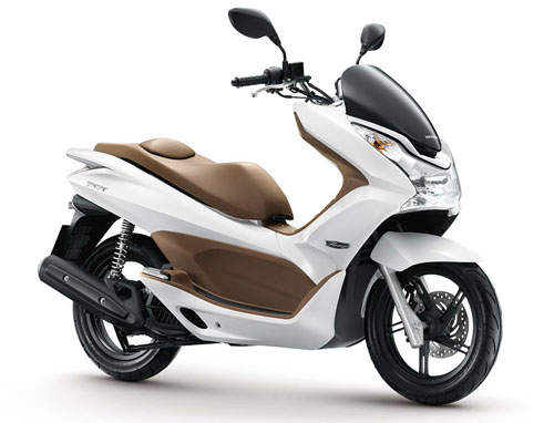 全球首款怠速自動熄火Start&Stop機車 HONDA PCX 125i 全球首款怠速自動熄火Start&Stop機車 HONDA PCX 125i