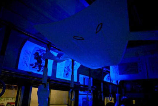 日本《妖怪電車》 嚇的小孩哇哇叫! 日本《妖怪電車》 嚇的小孩哇哇叫!