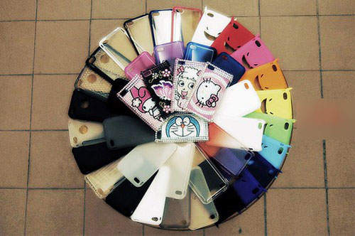 什麼?!iPhone 5 都還沒看到就已經有手機殼了… 什麼?!iPhone 5 都還沒看到就已經有手機殼了…