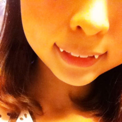 想要小惡魔般的虎牙♥就算馬麻沒生給妳也沒關係！