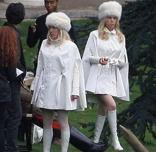 看到複製人？他們是替身演員！