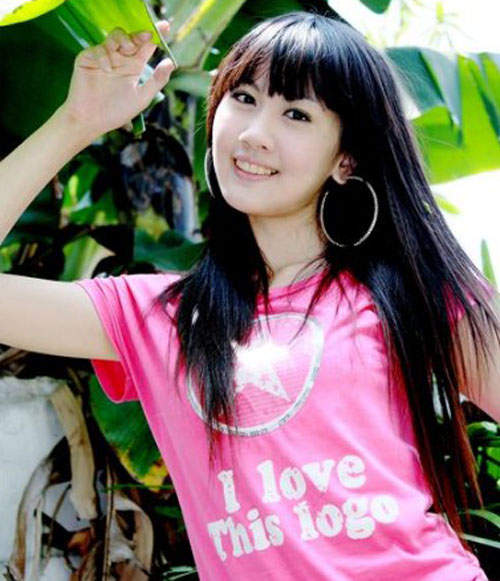 飛行傘美女 江巧瑜  飛一次就愛上這種感覺 飛行傘美女 江巧瑜  飛一次就愛上這種感覺