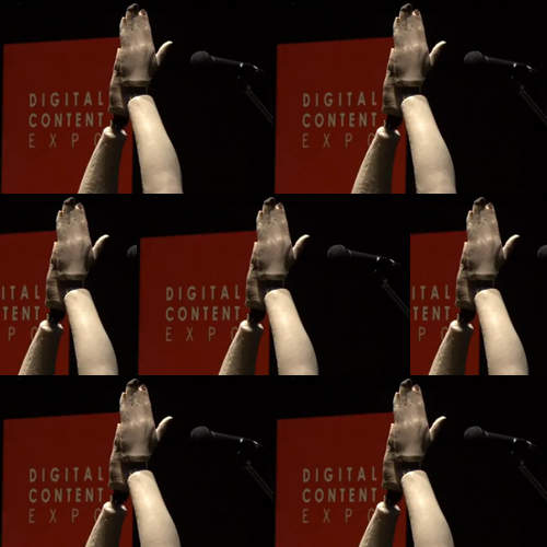 看你拍手我會作惡夢!拍手機器人給你熱烈掌聲~ 看你拍手我會作惡夢!拍手機器人給你熱烈掌聲~