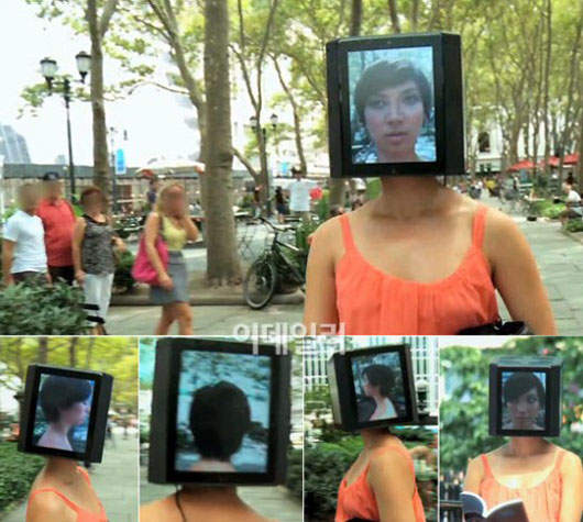 iPad頭女孩 左看右看都超逼真 iPad頭女孩 左看右看都超逼真