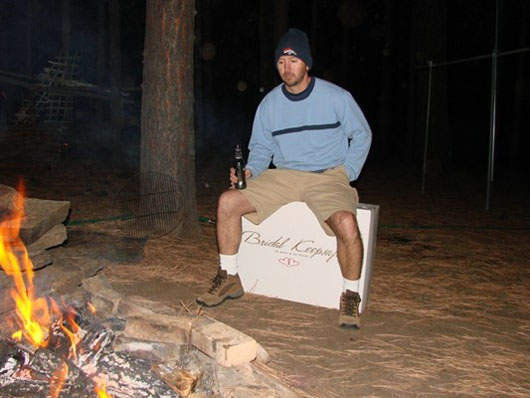 因為老婆離家出走而胡搞瞎搞的男人... 因為老婆離家出走而胡搞瞎搞的男人...