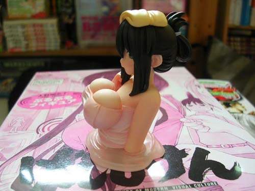 乳搖娃娃 ㄉㄨㄞㄉㄨㄞ摸來摸去! 乳搖娃娃 ㄉㄨㄞㄉㄨㄞ摸來摸去!