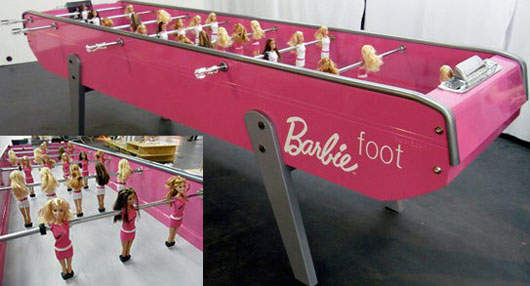 芭比娃娃總動員 手牽手來踢足球 芭比娃娃總動員 手牽手來踢足球