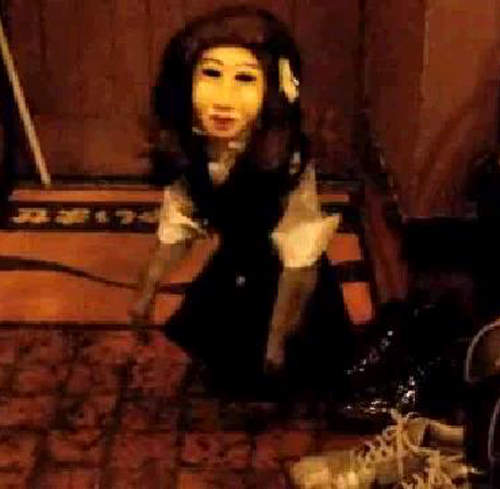 驚!謎樣生物...原來是我們的猴仔服務生 驚!謎樣生物...原來是我們的猴仔服務生