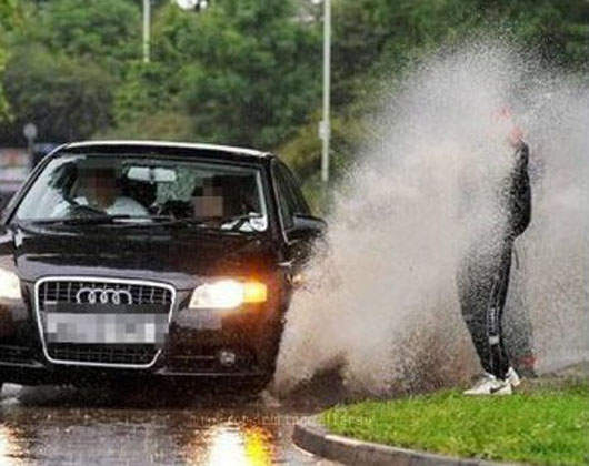 下雨天真的讓人好難受⊙﹏⊙ 下雨天真的讓人好難受⊙﹏⊙