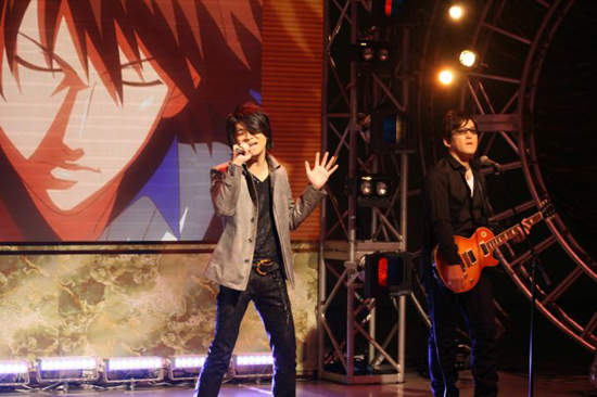 網球王子作者許斐剛 勁歌熱舞 網球王子作者許斐剛 勁歌熱舞