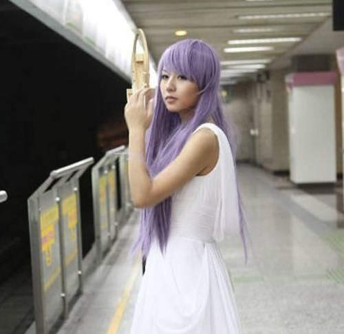 上海地鐵驚見雅典娜 天女下凡來啦 ! 上海地鐵驚見雅典娜 天女下凡來啦 !