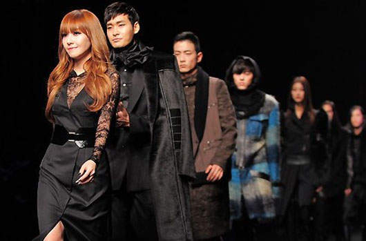 《少女時代》潔西卡體驗超級名模生死鬥(誤)