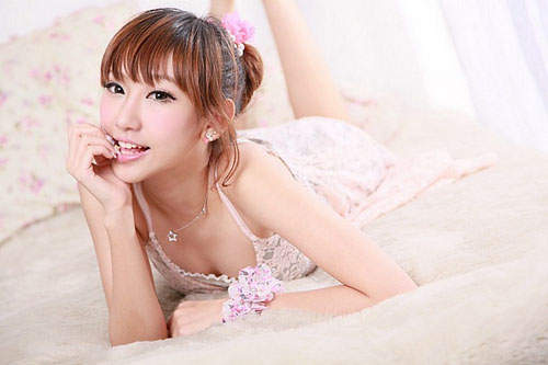 嫩模 謝芷蕙 牆上照片目前持續更新中... 嫩模 謝芷蕙 牆上照片目前持續更新中...