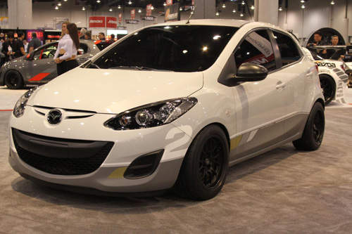 馬自達 Mazda 2 Street 基礎升級改裝 實用為主 馬自達 Mazda 2 Street 基礎升級改裝 實用為主