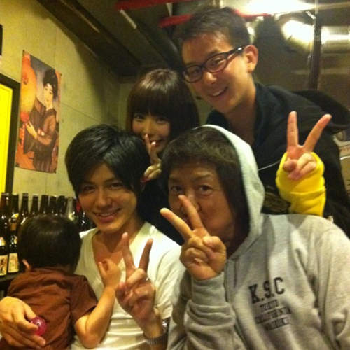 日本藝人部落格流行「出賣家人」!?? 日本藝人部落格流行「出賣家人」!??