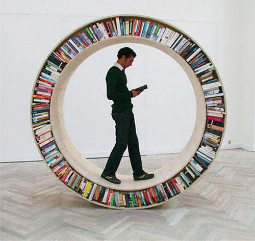 可動圓形書架~滿屋子亂滾 可動圓形書架~滿屋子亂滾