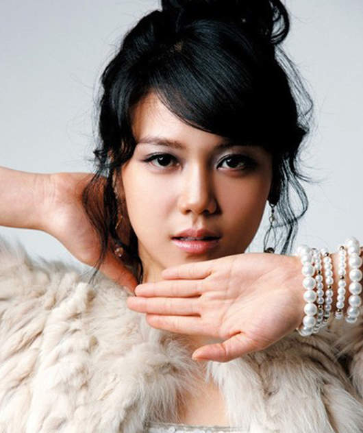 網路美女《金玉彬》連妹妹也是明星臉~