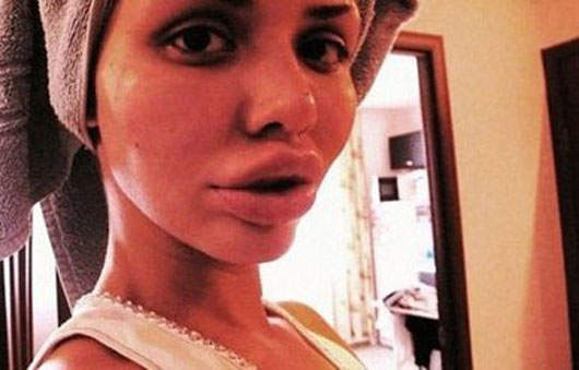 《性感巨唇》來！讓阿姑金擠壘~