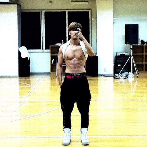 w-inds.橘慶太　驚人的肉體改造計畫