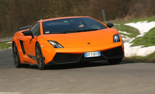 超輕量終極小牛 Lamborghini LP570-4 Superleggera