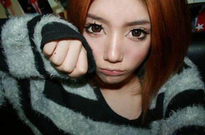 不卸妝美女《裴達美》2年沒卸妝 24小時不間斷中毒補妝 - 圖片5 不卸妝美女《裴達美》2年沒卸妝 24小時不間斷中毒補妝 - 圖片5