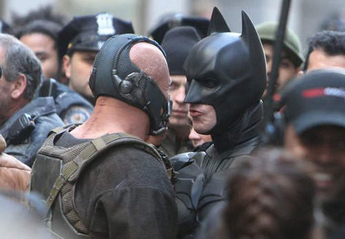 《蝙蝠俠:黎明昇起》鄉民在紐約市打群架的新劇照 《蝙蝠俠:黎明昇起》鄉民在紐約市打群架的新劇照