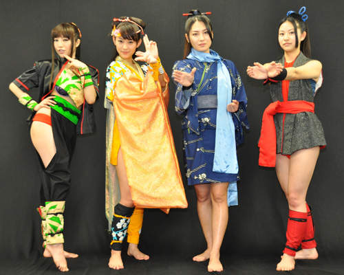 女忍者大片 《くノ一忍法帖 影ノ月》 腳開開上映！