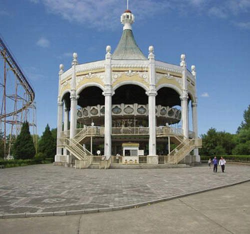 這才是真正的「絕叫系」！接近廢墟狀態的北韓迪士尼樂園