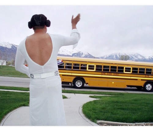 爸爸送兒子上學的170日變裝秀 爸爸送兒子上學的170日變裝秀