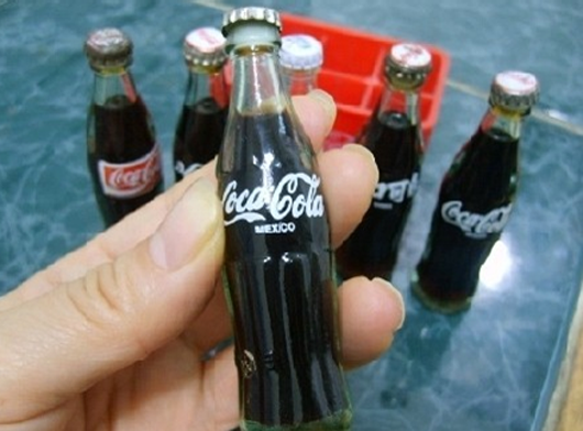 迷你飲料罐 捨不得喝它的可愛 迷你飲料罐 捨不得喝它的可愛