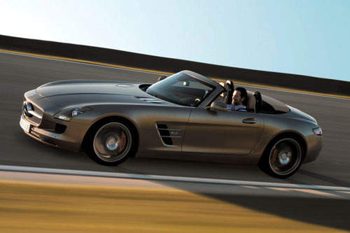 少了鷗翼式車門依舊充滿吸引力M.Benz SLS AMG Roadster 少了鷗翼式車門依舊充滿吸引力M.Benz SLS AMG Roadster