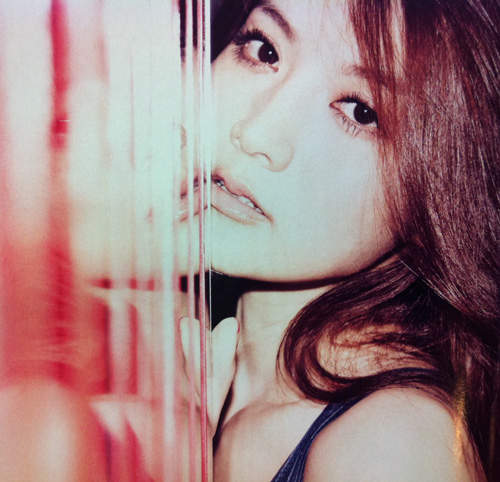 吳亞馨 不要露個小褲褲在窗邊,會被看光啦>< 吳亞馨 不要露個小褲褲在窗邊,會被看光啦><