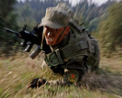 左岸軍事FPS遊戲《光榮使命》震撼登場 左岸軍事FPS遊戲《光榮使命》震撼登場