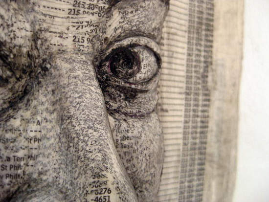 用電話簿刻出的人臉 真神了！