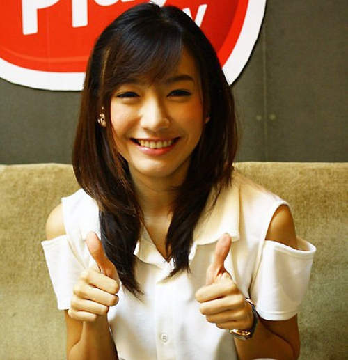 《泰國豆花妹》Newwy祝大家新年快樂！