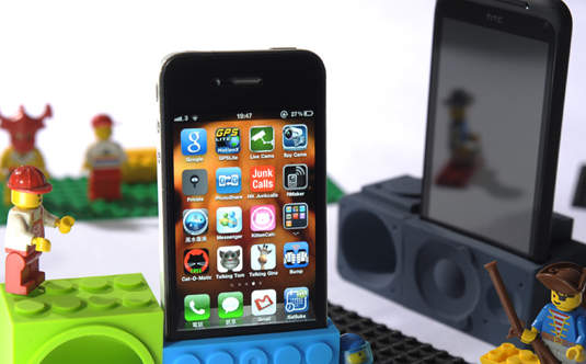 iPhone 樂高手機座