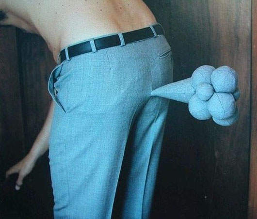 "網路熱門"最舒服的放屁姿勢?! "網路熱門"最舒服的放屁姿勢?!