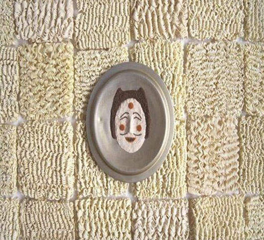 泡麵調味粉做出韓傳統面具?! 泡麵調味粉做出韓傳統面具?!