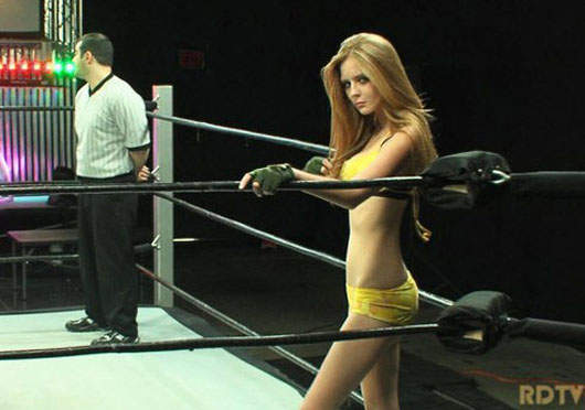 17歲摔角辣妹 Cali Danger! 17歲摔角辣妹 Cali Danger!