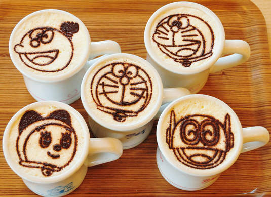 太銷魂了～～看完會一直想吃的《藤子・F・不二雄川崎市博物館》餐廳♪♪