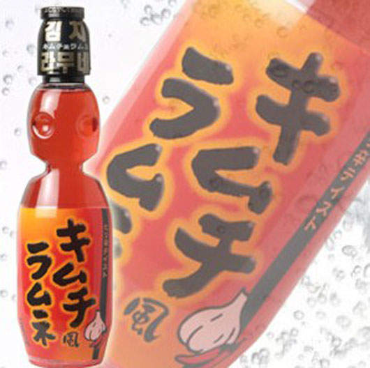日本有賣《泡菜碳酸飲料》?!大家想喝喝看嗎? 日本有賣《泡菜碳酸飲料》?!大家想喝喝看嗎?