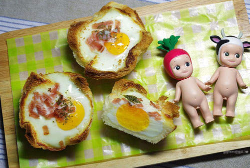 酥酥脆脆《黃金吐司蛋塔》~只要有烤箱就能做呦 酥酥脆脆《黃金吐司蛋塔》~只要有烤箱就能做呦