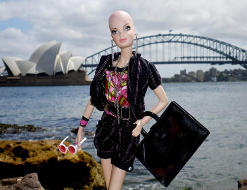 《光頭芭比》Facebook發起為癌症病患製作芭比活動! 《光頭芭比》Facebook發起為癌症病患製作芭比活動!