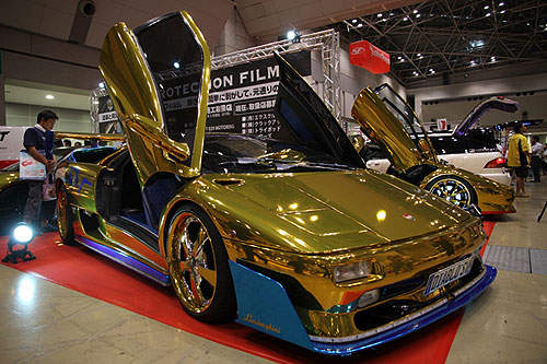 《Tokyo Auto Style》也幫花枝招展的車車留個版面吧! 《Tokyo Auto Style》也幫花枝招展的車車留個版面吧!