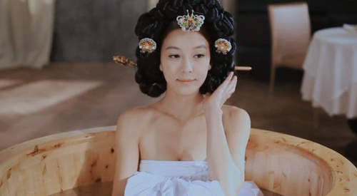 神秘的餐廳廣告... 到底是什麼來頭?! 神秘的餐廳廣告... 到底是什麼來頭?!