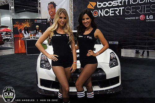 換個美式口味！來看看洛杉磯《DUB車展》的美女們吧～♥